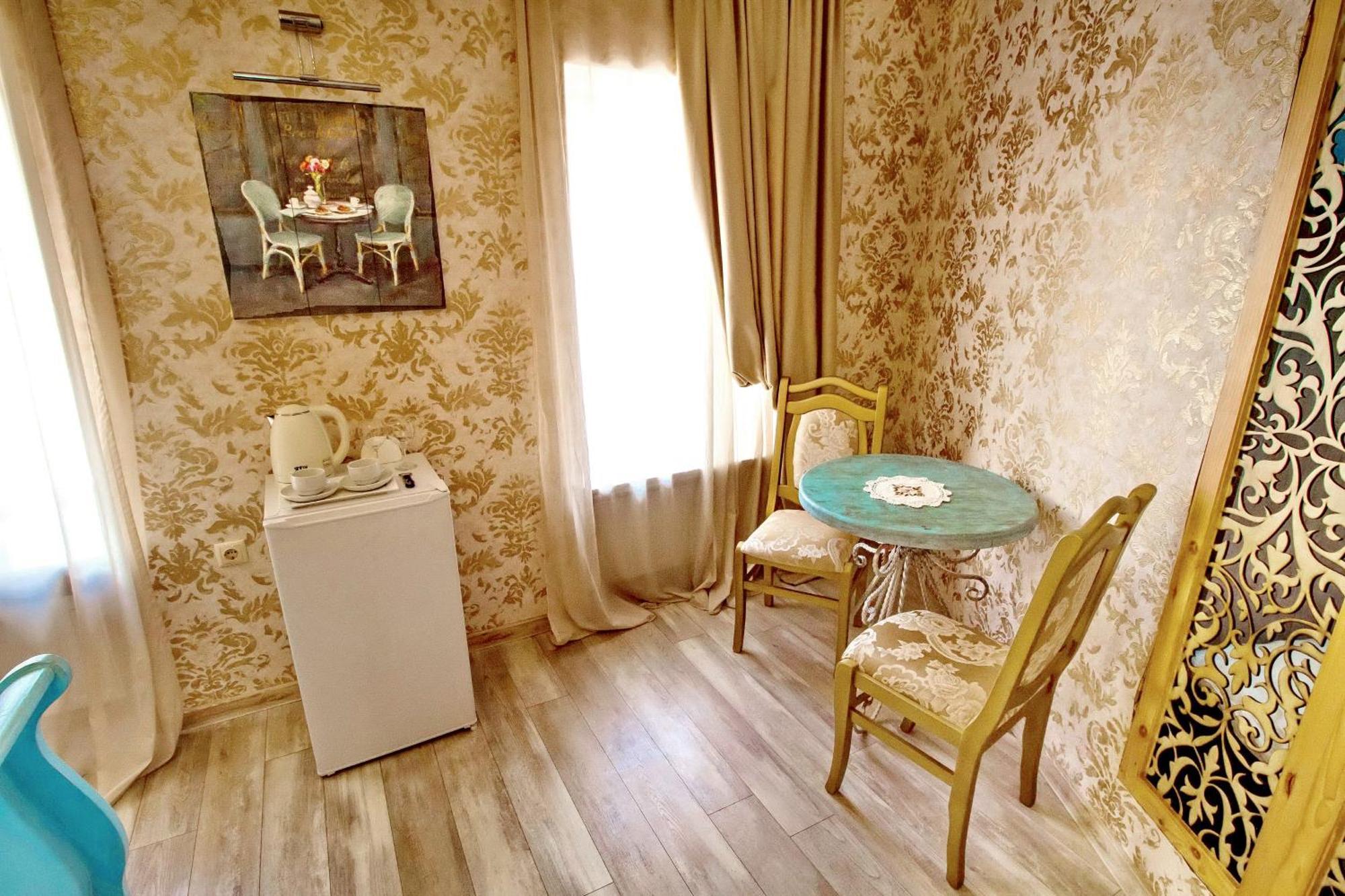 Old Tbilisi Gate Hotel Szoba fotó